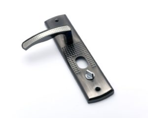 Hisec kilincs vilagito