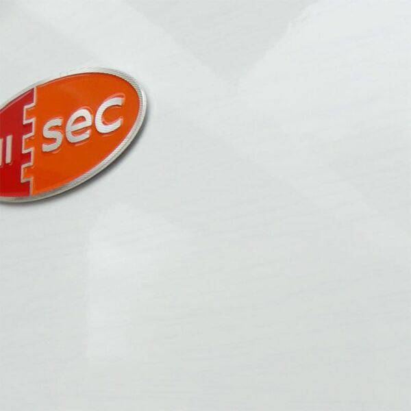 hisec-ajto-feher-felulet-logoval Modern-mintás-Feher-HiSec-Biztonsagi-Ajto