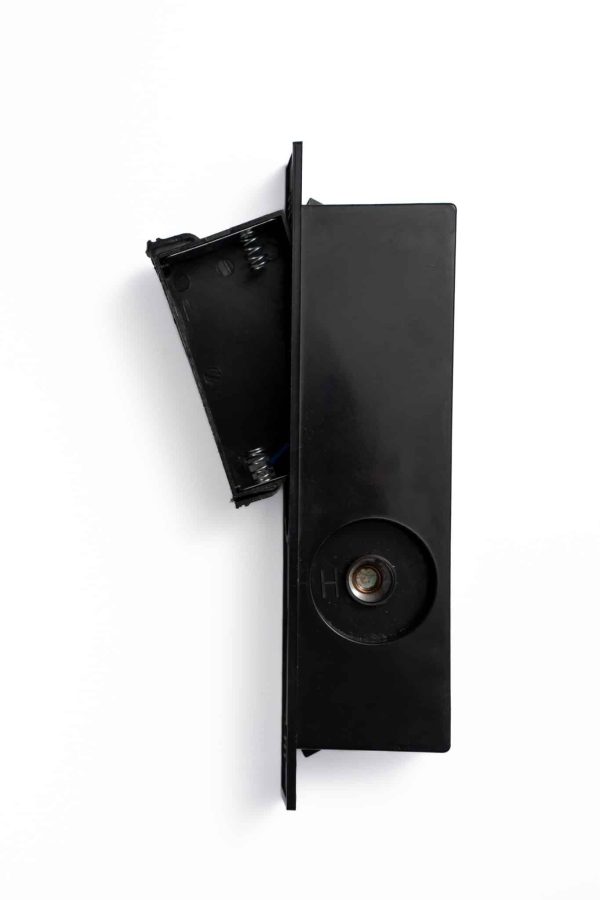 Eredeti HiSec világító ajtócsengő, kivehető elemtartóval